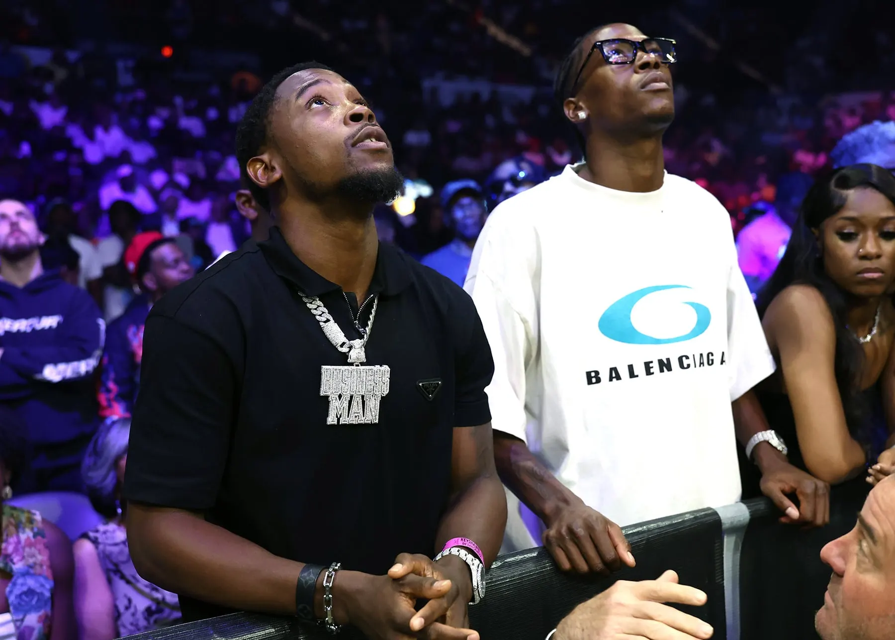 Keyshawn and Keon Davis watch from ringside.